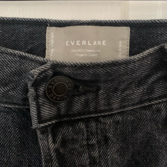 Everlane 90’s Cheeky Jean - Picture 4 of 5